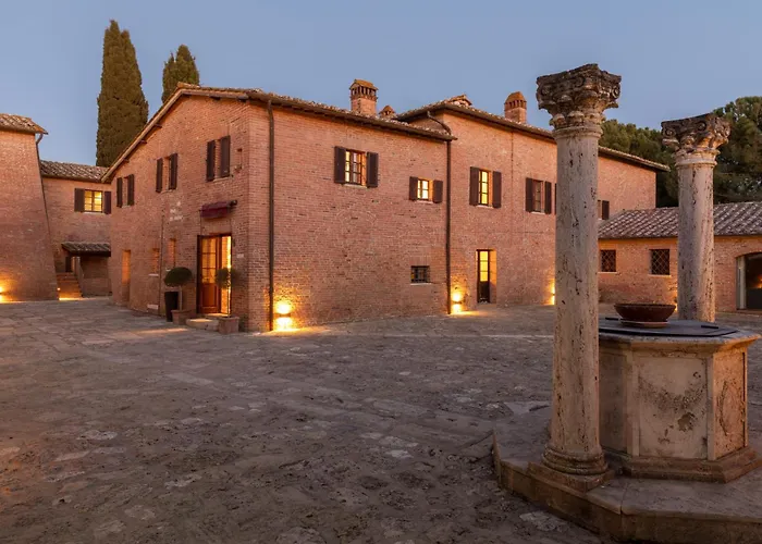 Hotel Castello di Leonina Siena